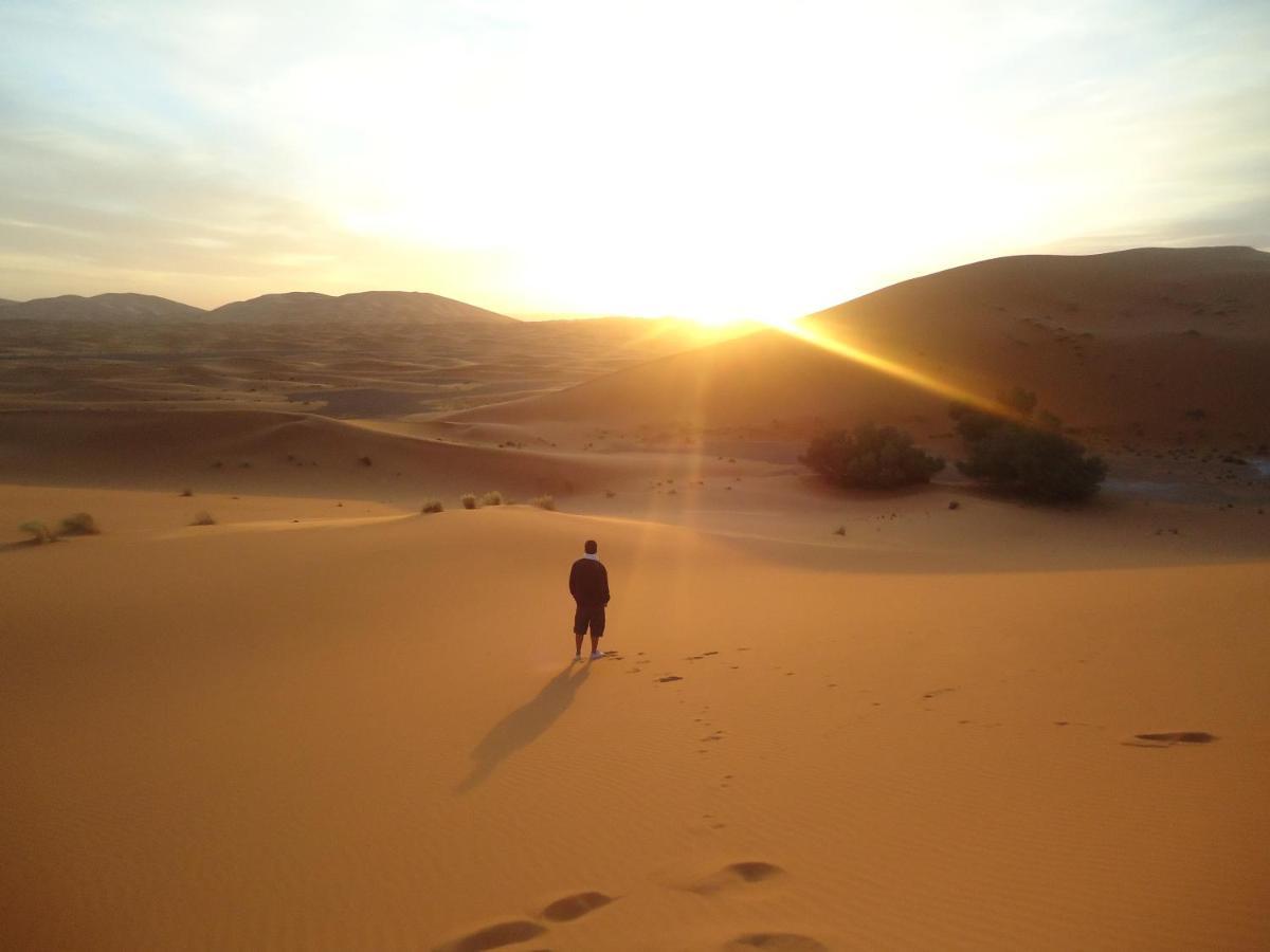 Les Roches Desert Camp Merzouga Exterior foto